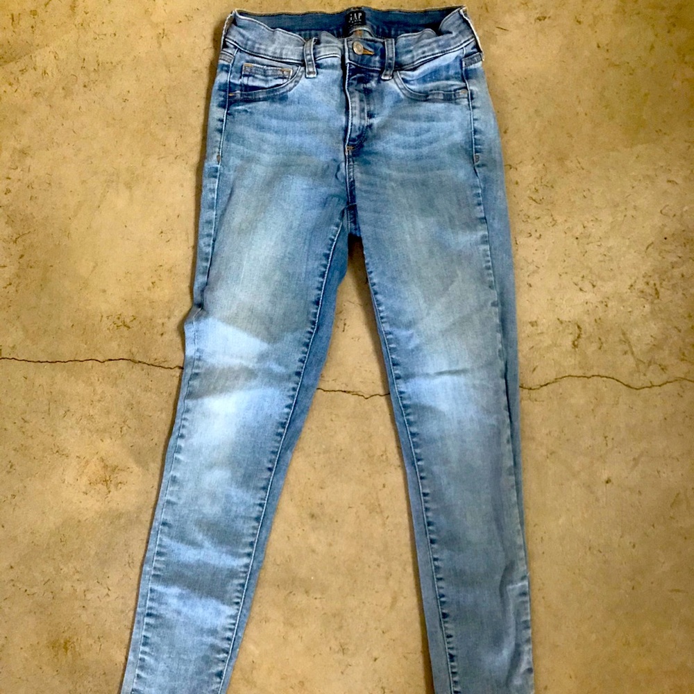 Gap Ankle Ripped/Tethered Bottom Jeans